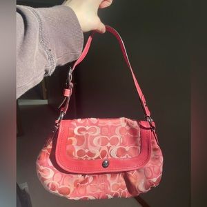 HOT PINK Y2K VINTAGE COACH PURSE (AUTHENTIC)